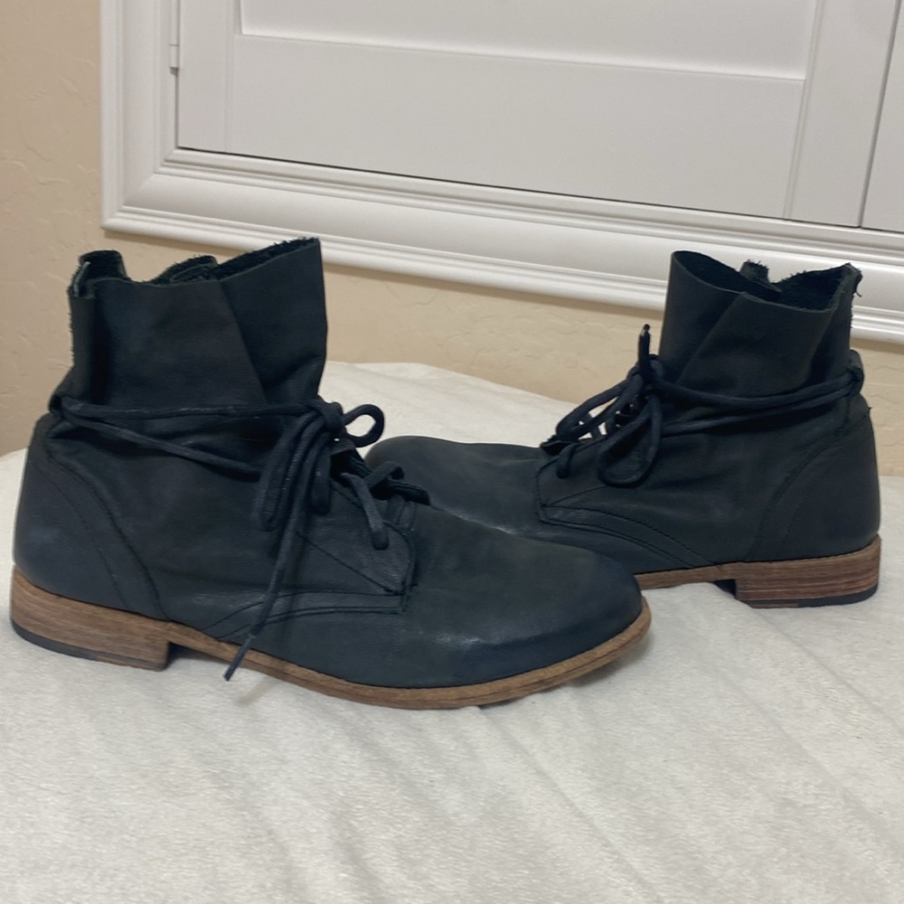 Faryl Robin Free People Boots Size 9 Charcoal Black
